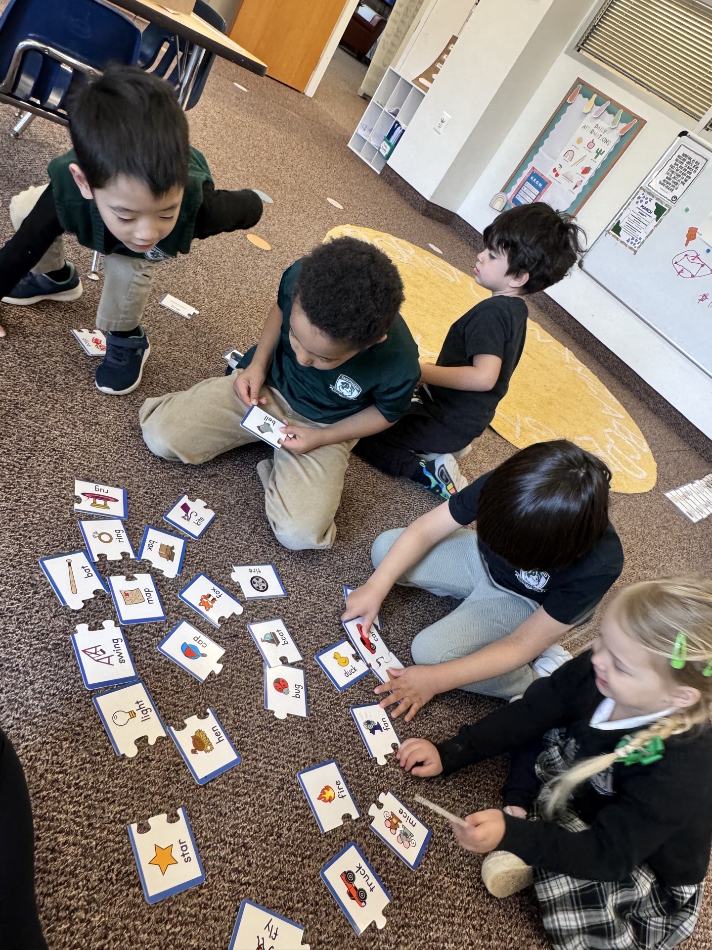 Hands-on phonics play